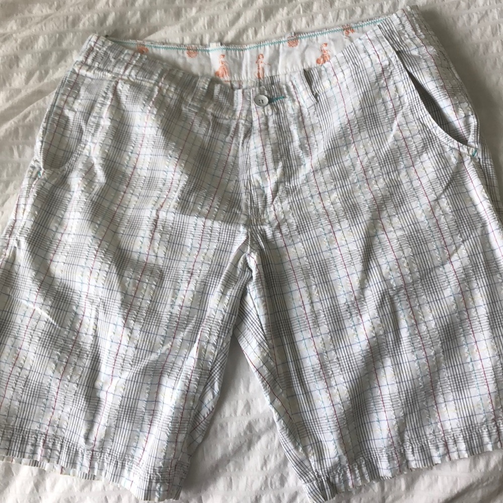Tommy Bahama men’s shorts size 32
